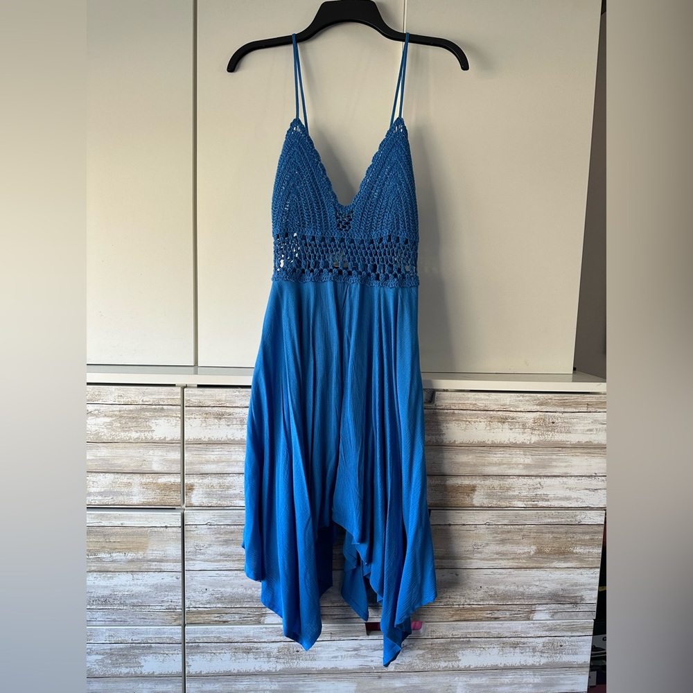 💙 Love Tree Blue Crochet Handkerchief Hem Boho Dress Size S NWT